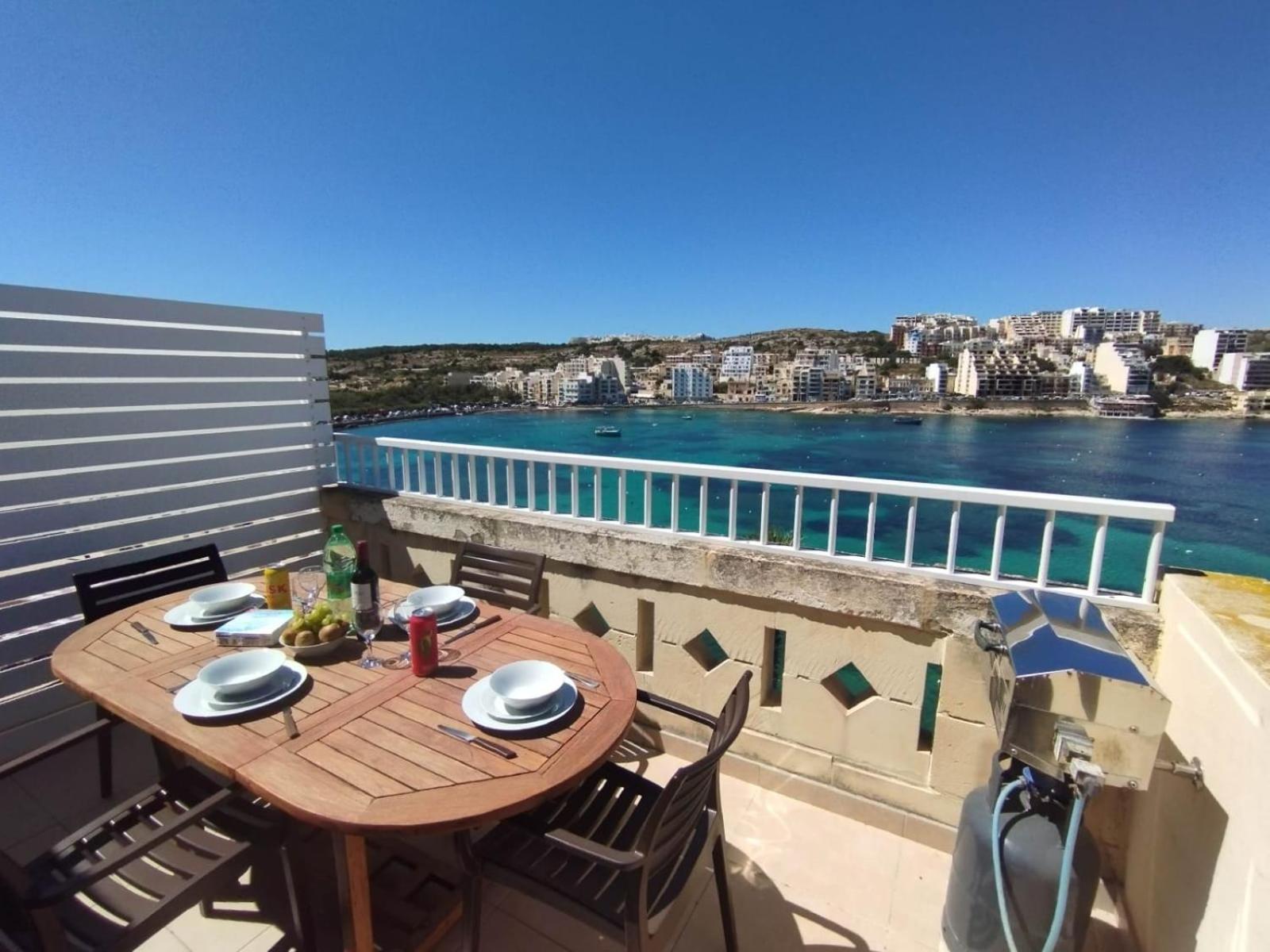 세인트폴스베이 Blue Harbour Seafront Penthouse With Large Terrace With Panoramic Sea Views - By Getawaysmalta 아파트 외부 사진