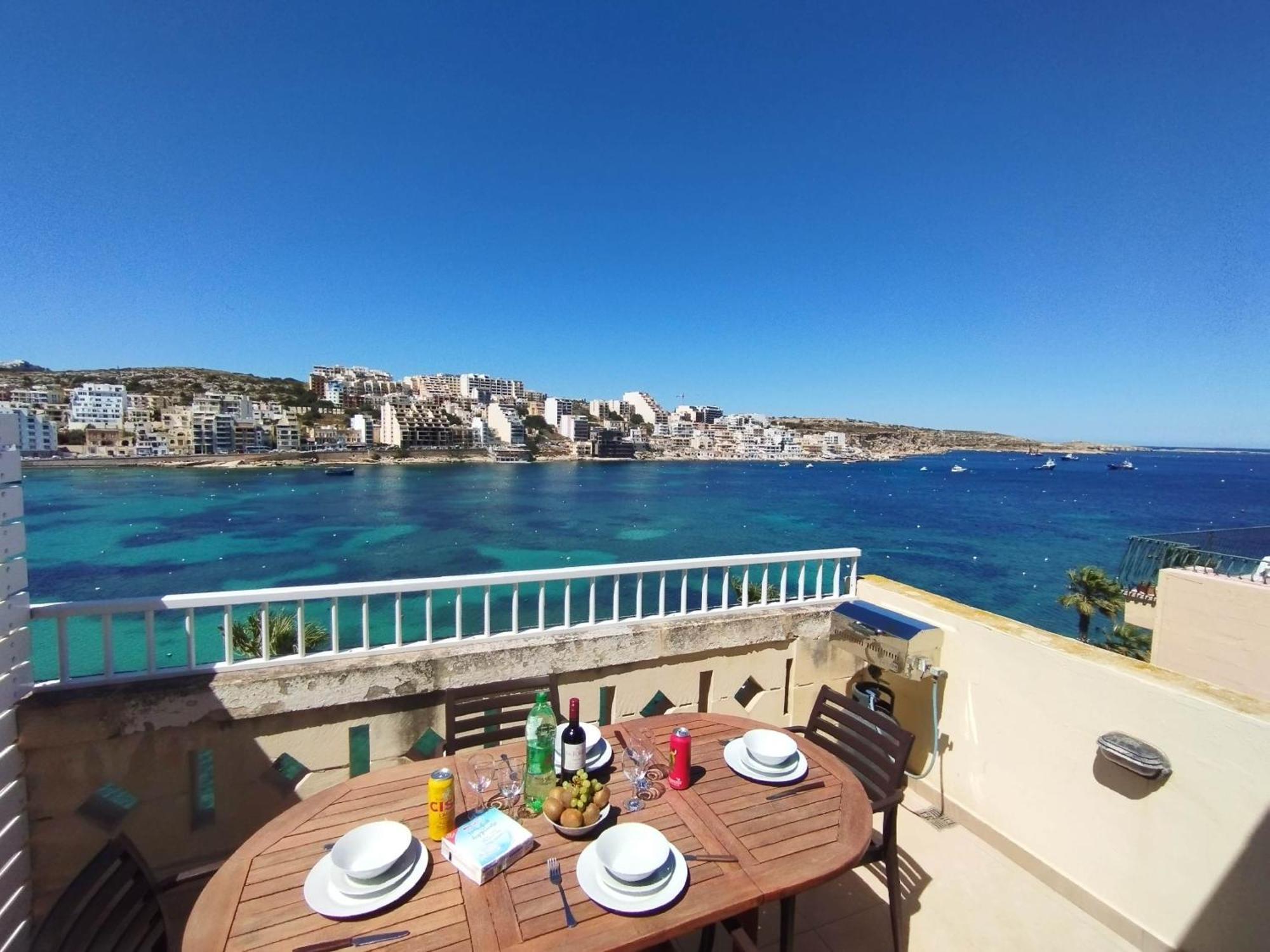 세인트폴스베이 Blue Harbour Seafront Penthouse With Large Terrace With Panoramic Sea Views - By Getawaysmalta 아파트 외부 사진